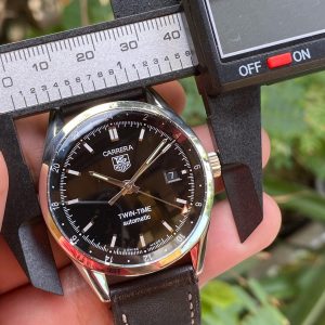 Tag Heuer carrera Twin-Time Date