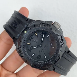 Luminox Full Black