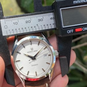 Universal Geneve Enamel Dial