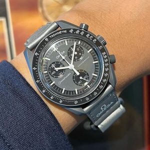 Omega Moonswatch Mercury