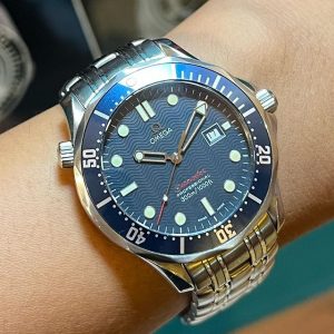 Omega Seamaster Bond