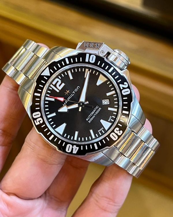 Hamilton Frogman Black