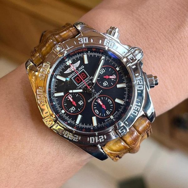 Jual Jam Original Breitling Blackbird GMT Red Strike