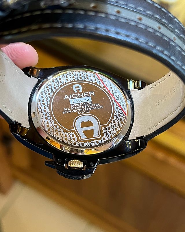 Jual Jam VIntage Aigner Lucca Black Gold Jual Jam VIntage Aigner Lucca Black Gold