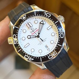 Jual Jam Vintage Omega Seamaster 300 Ceramic