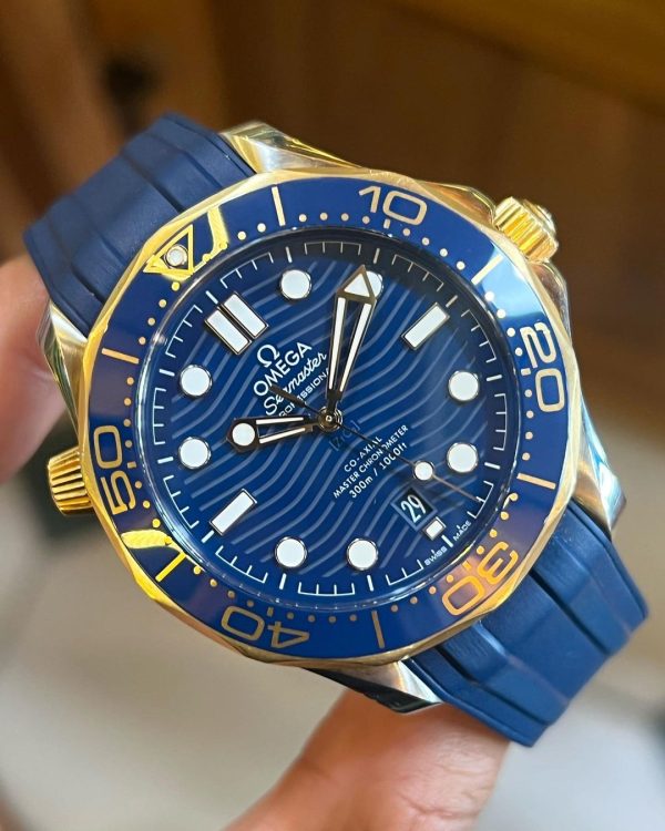 Jual Jam Vintage Omega Seamaster 300 CO-AXIAL BLUE-GOLD