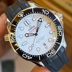 Jual Jam Vintage Omega seamaster 300 Ceramic