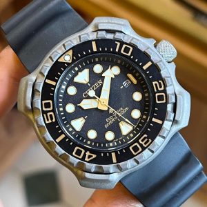 Jual Jam Vintage Citizen Whale Shark Super Titanium