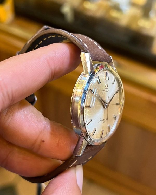 Jual Jam Vintage Omega Seamaster 30 Cross Hair left