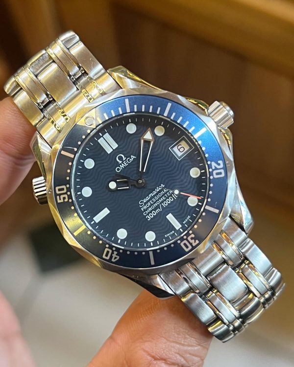 Jual Jam Vintage Omega Seamaster 300 James Bond