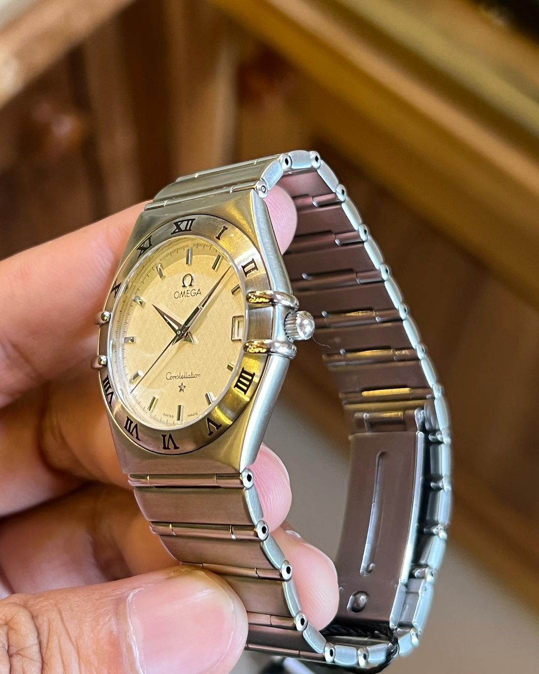 Jual Jam Vintage Omega Constellation 1512.3 right