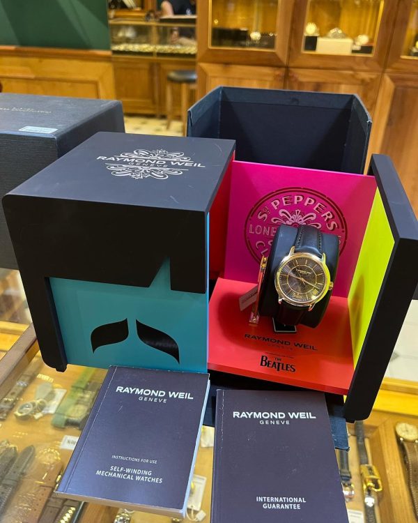 Jual Jam Vintage Raymond Weil The Beatles Limited Edition box